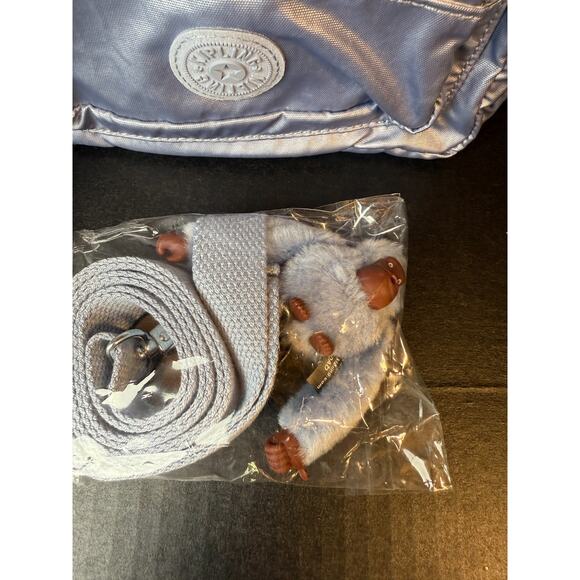 Kipling MERRYL 2-In-1 Convertible Crossbody Waist Bag KI9389 Pebble Blu Metallic - Picture 9 of 14